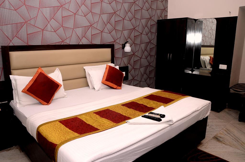 Hotel Kartikey Jaipur Ngoại thất bức ảnh